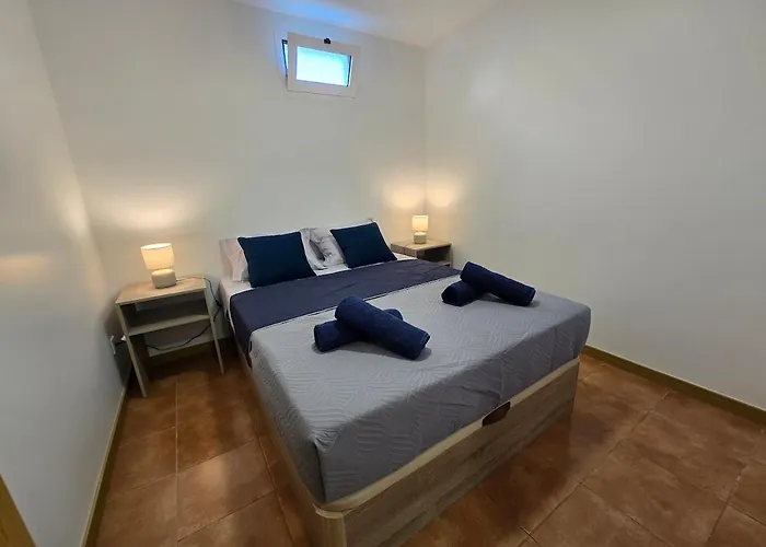 Autonomia House I Câmara de Lobos