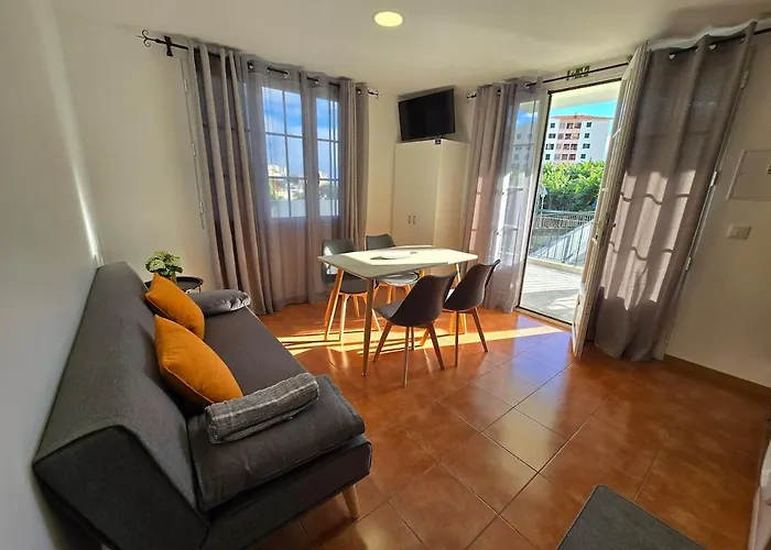 Autonomia House I Appartement *